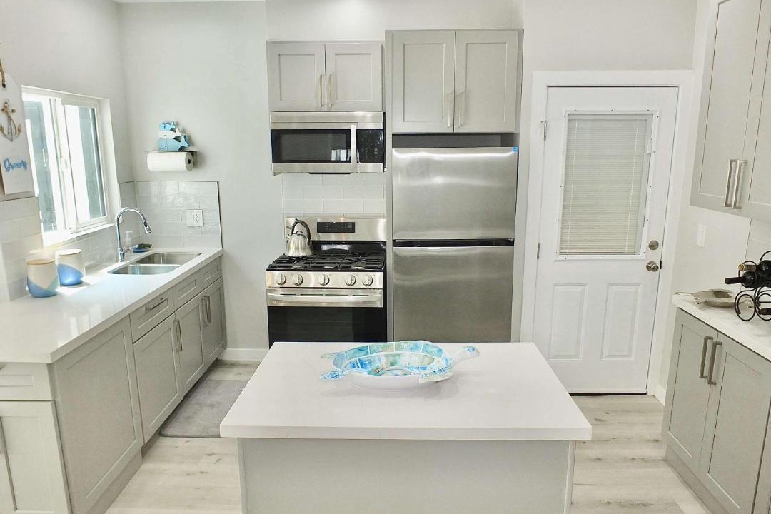 Photo of Kitchen in Peninsula