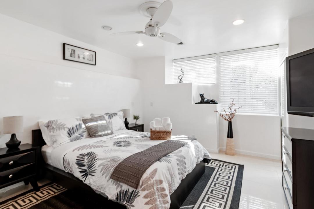 Photo of Bedroom in Studio City