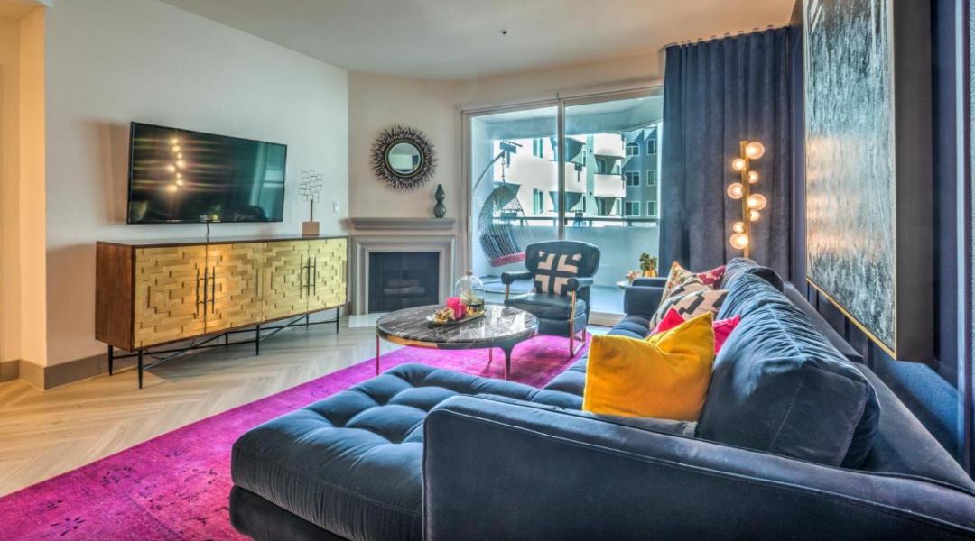 Photo of Livingroom in Sherman Oaks