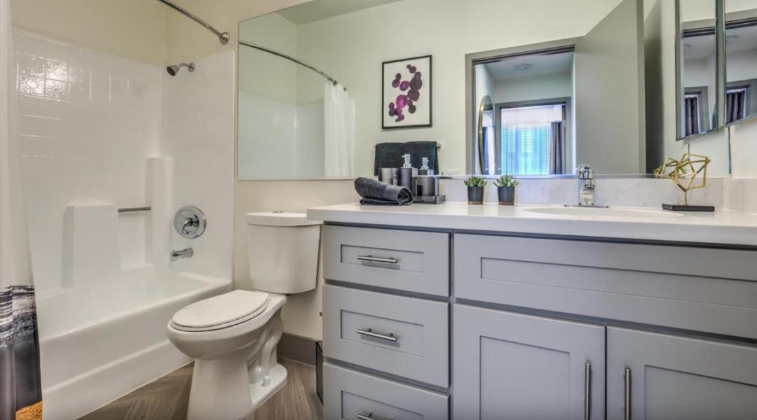 Photo of Bathroom in Sherman Oaks