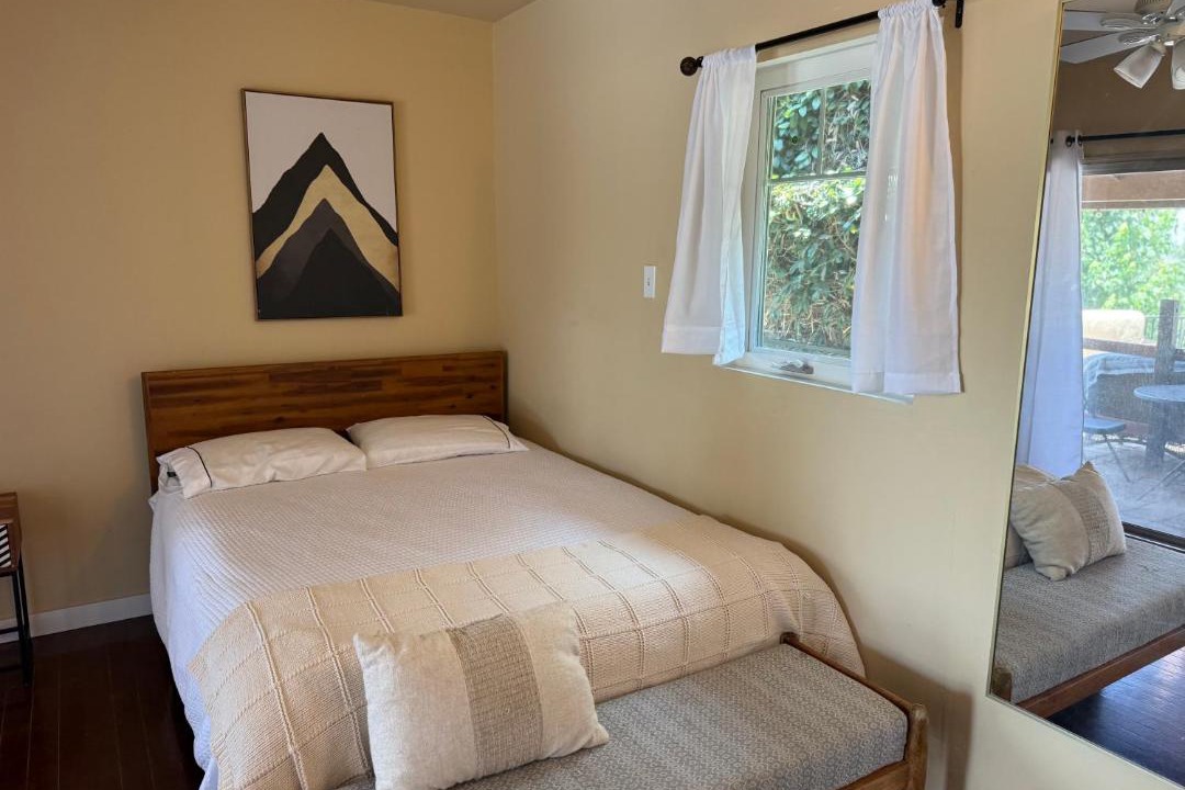 Photo of Bedroom in South San Gabriel