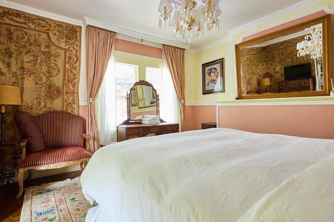 Photo of Bedroom in Los Angeles