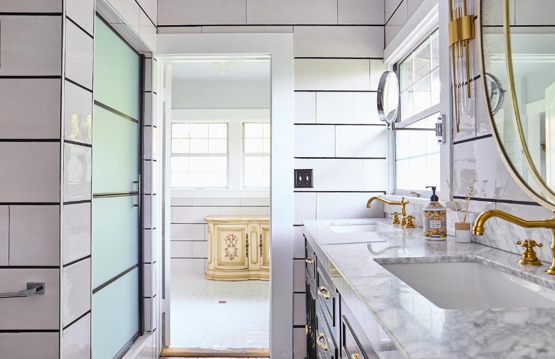 Photo of Bathroom in Los Angeles