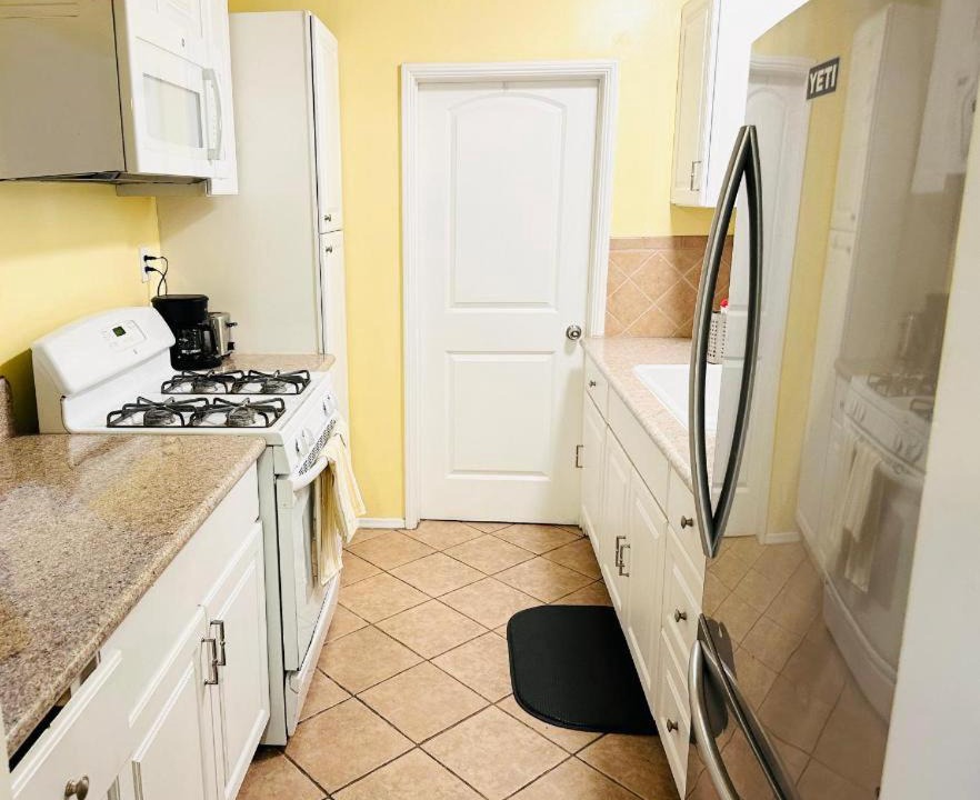 Photo of Kitchen in East Pasadena