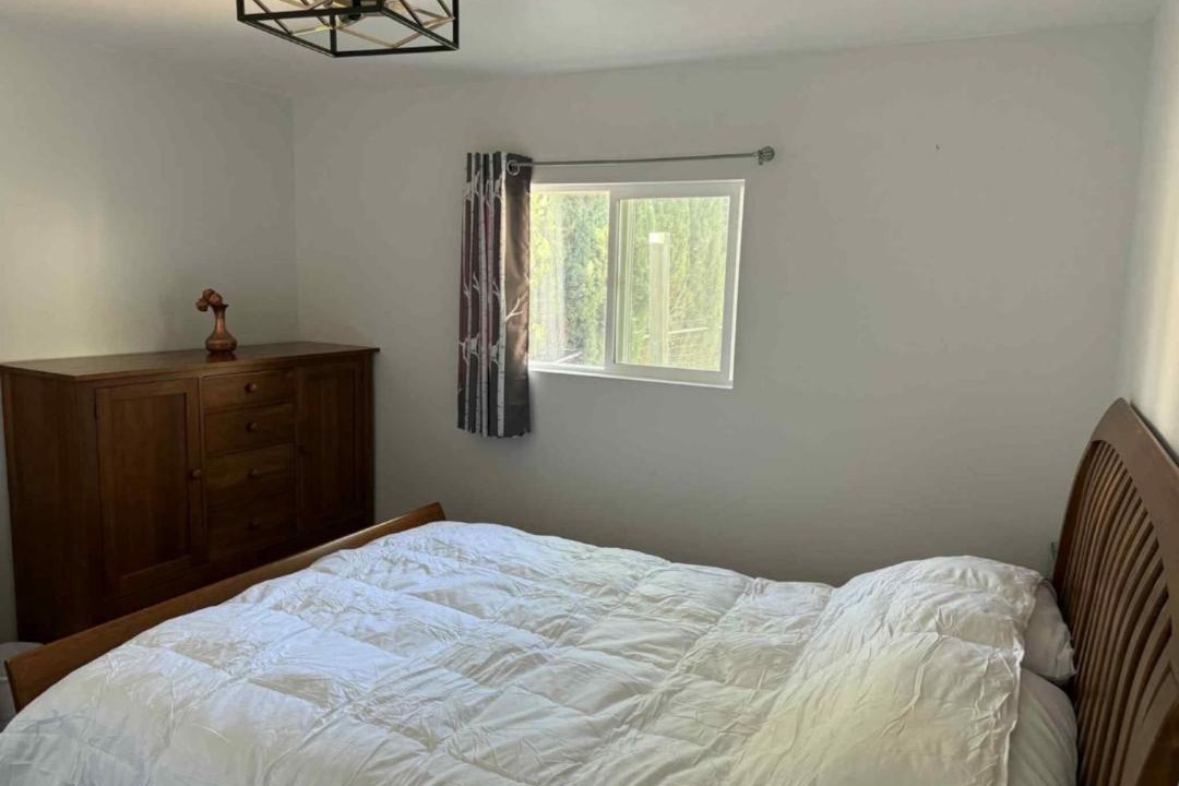 Photo of Bedroom in Frazier Park