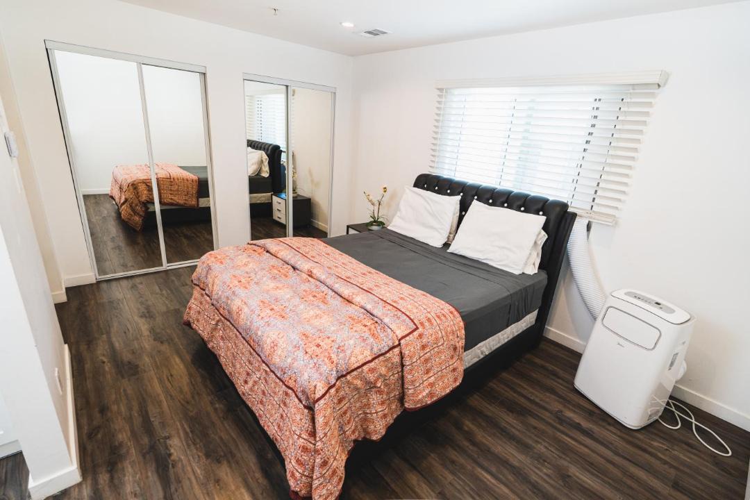 Photo of Bedroom in Wilshire