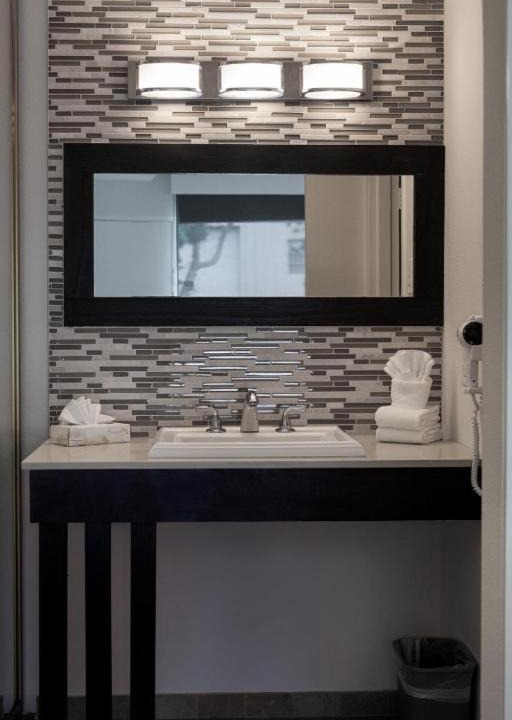 Photo of Bathroom in South San Francisco