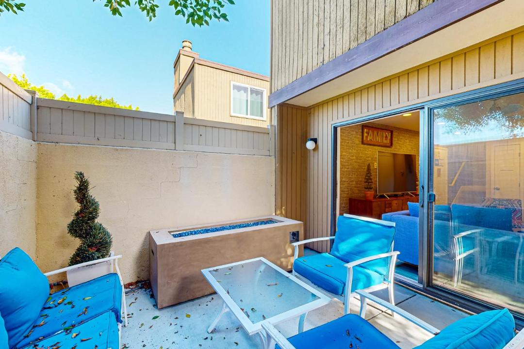 Photo of Patio Balcony in Hermosa Village