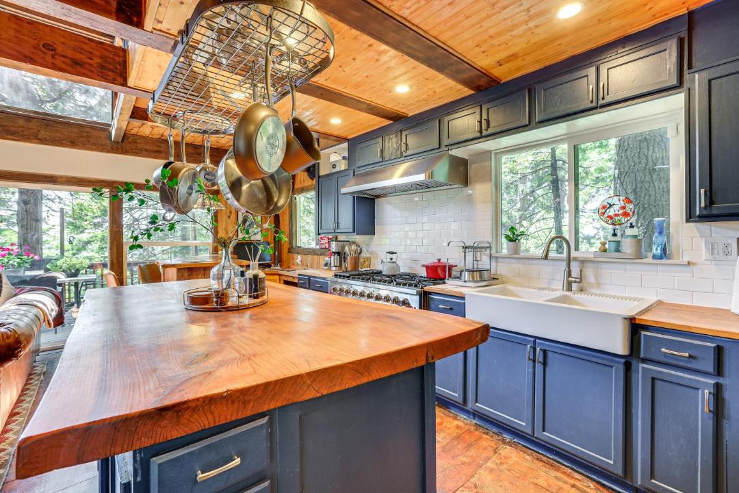 Photo of Kitchen in Arrowhead Villas