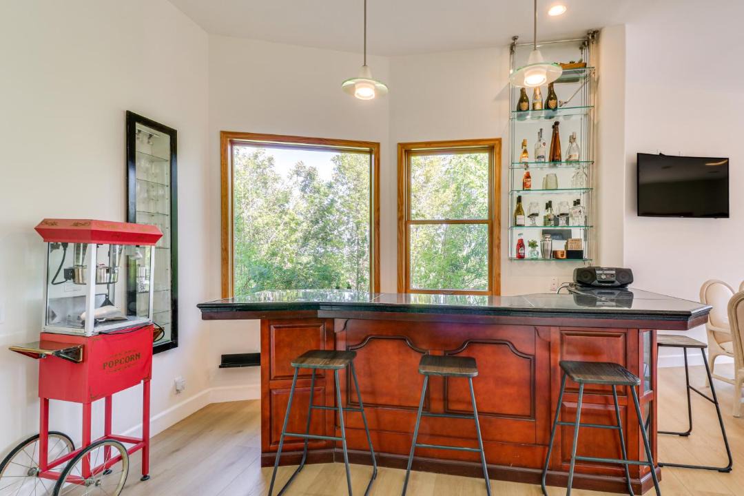 Photo of Kitchen in Agua Dulce