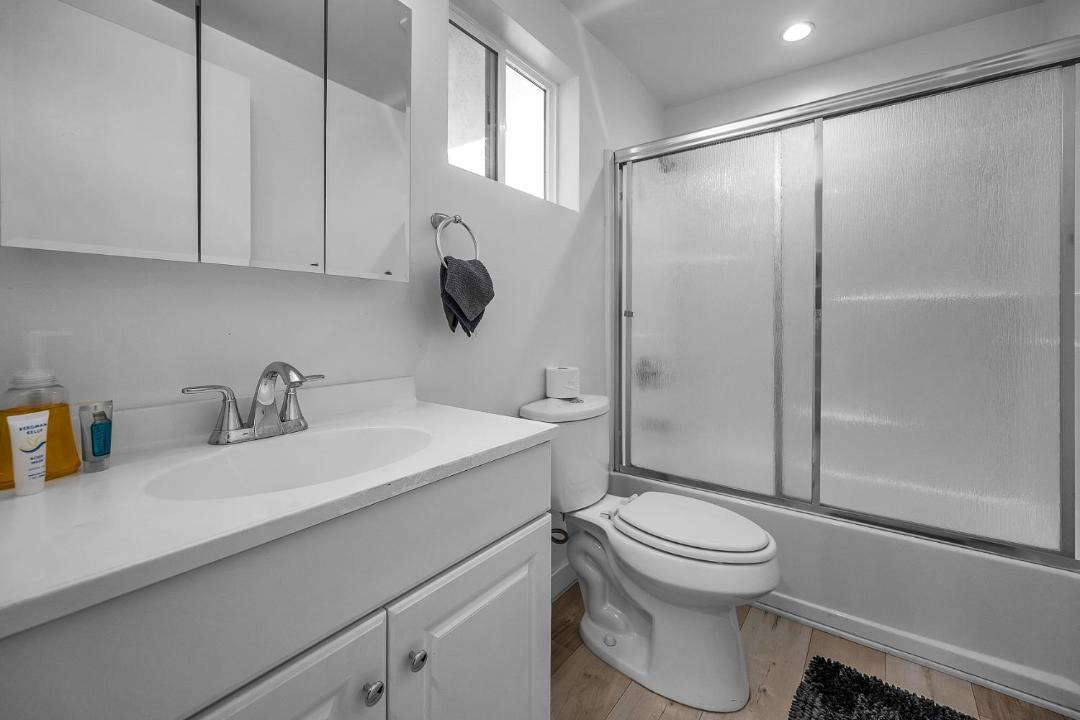 Photo of Bathroom in Wilshire
