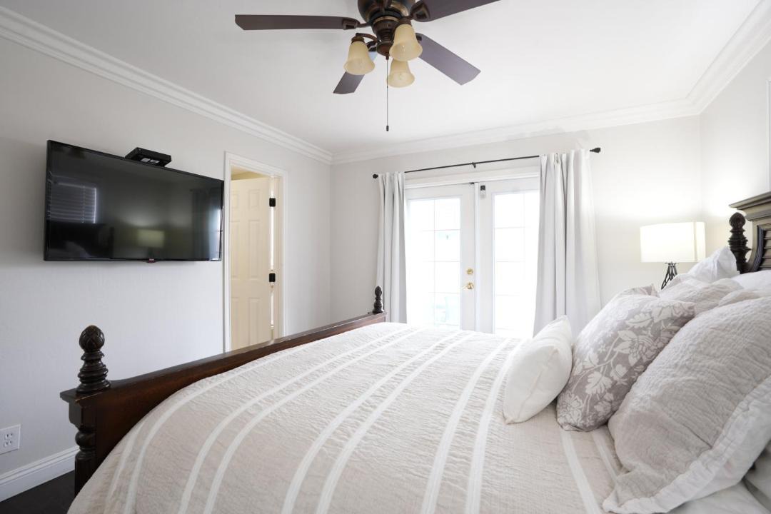 Photo of Bedroom in Hermosa Village