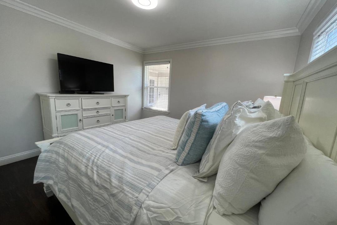 Photo of Bedroom in Hermosa Village