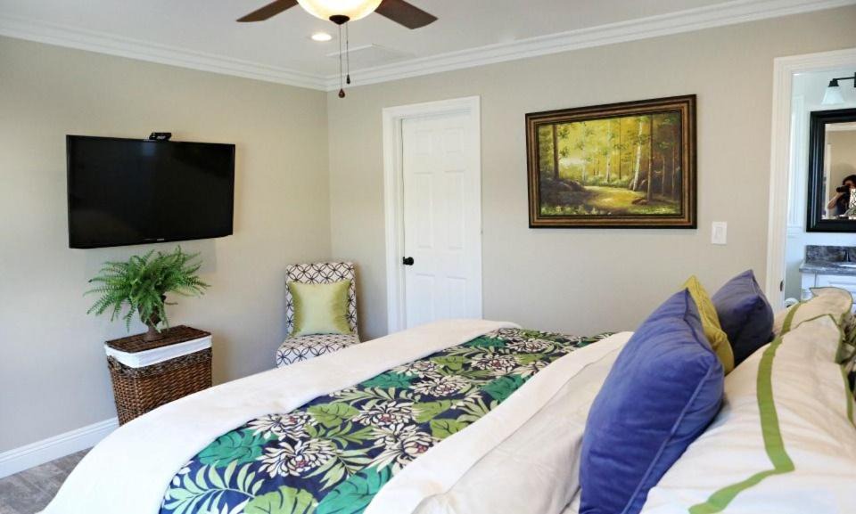 Photo of Bedroom in Hermosa Village