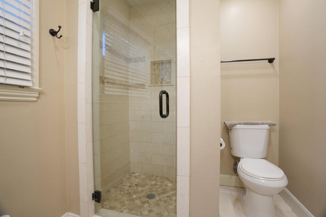 Photo of Bathroom in Northwest Anaheim