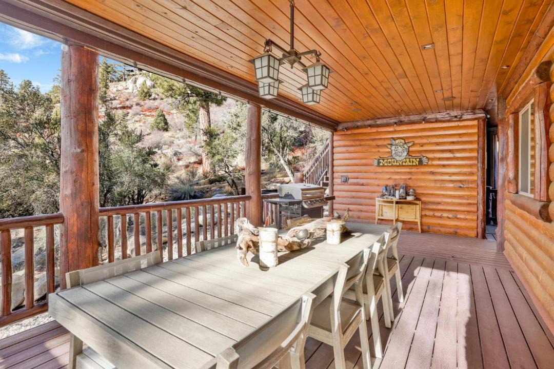 Photo of Patio Balcony in Eagle Mountain Estates