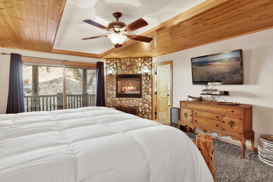 Photo of Bedroom in Eagle Mountain Estates