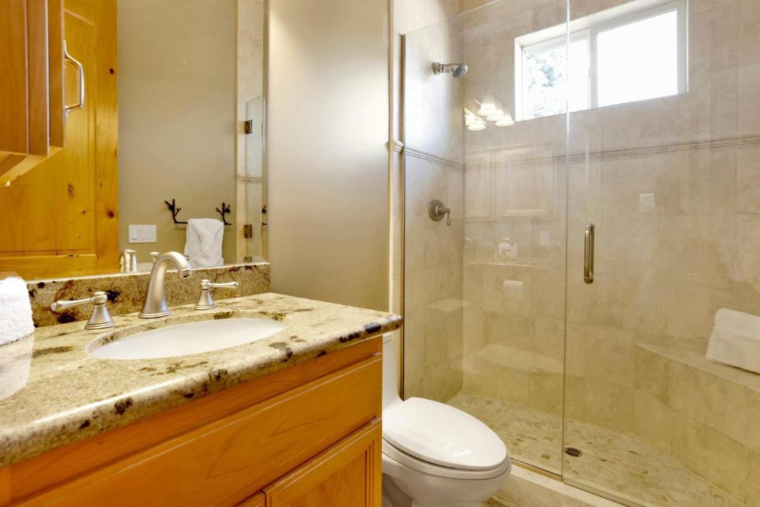 Photo of Bathroom in Castle Glen Estates