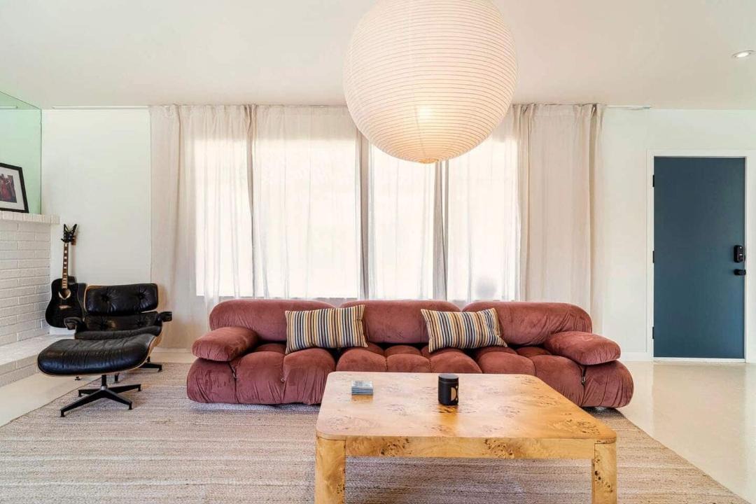 Photo of Livingroom in Tahquitz River Estates