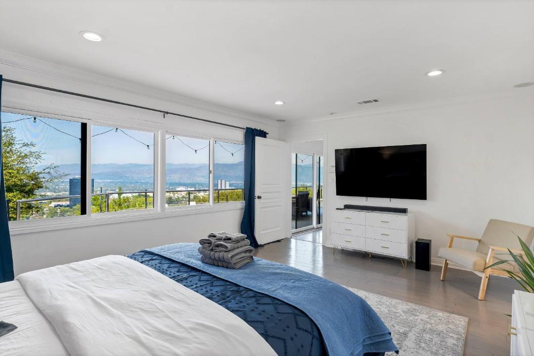 Photo of Bedroom in Los Angeles