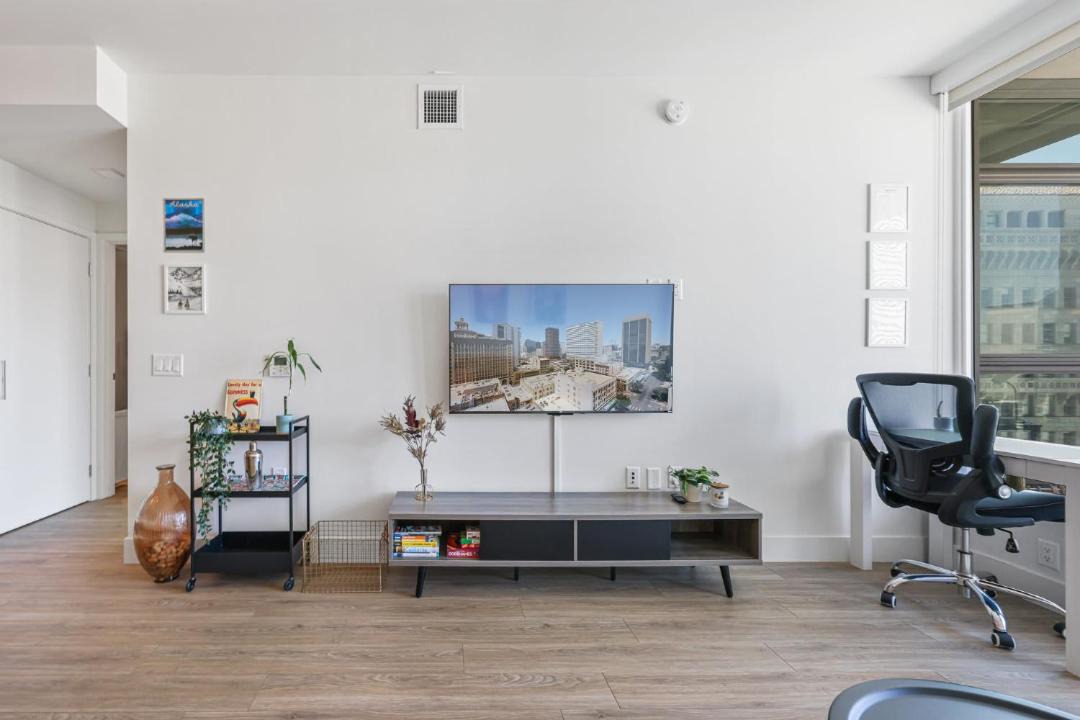Photo of Livingroom in Civic Core