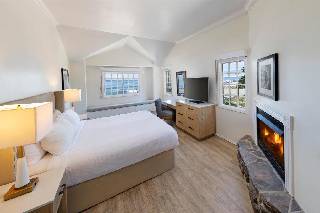 Photo of Bedroom in San Simeon
