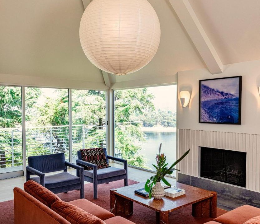 Photo of Livingroom in Silver Lake