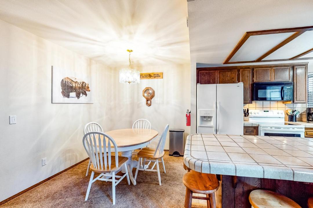 Photo of Kitchen in Summit Estates