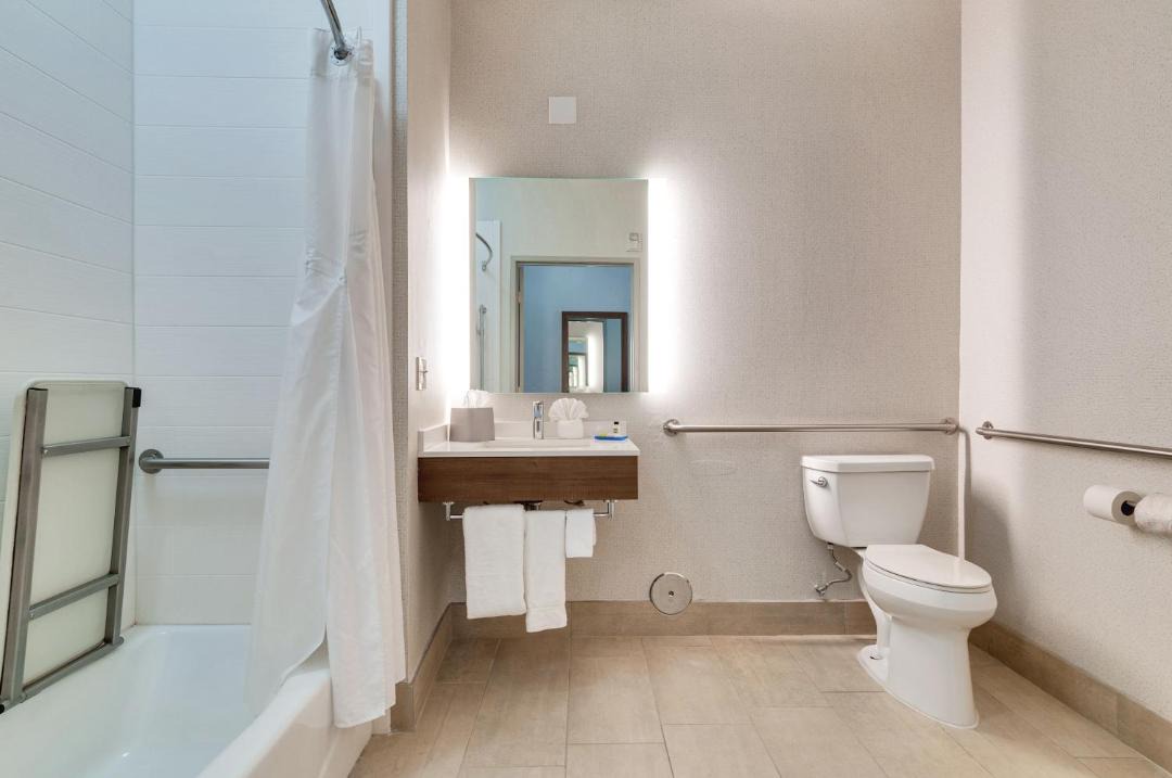 Photo of Bathroom in Banning