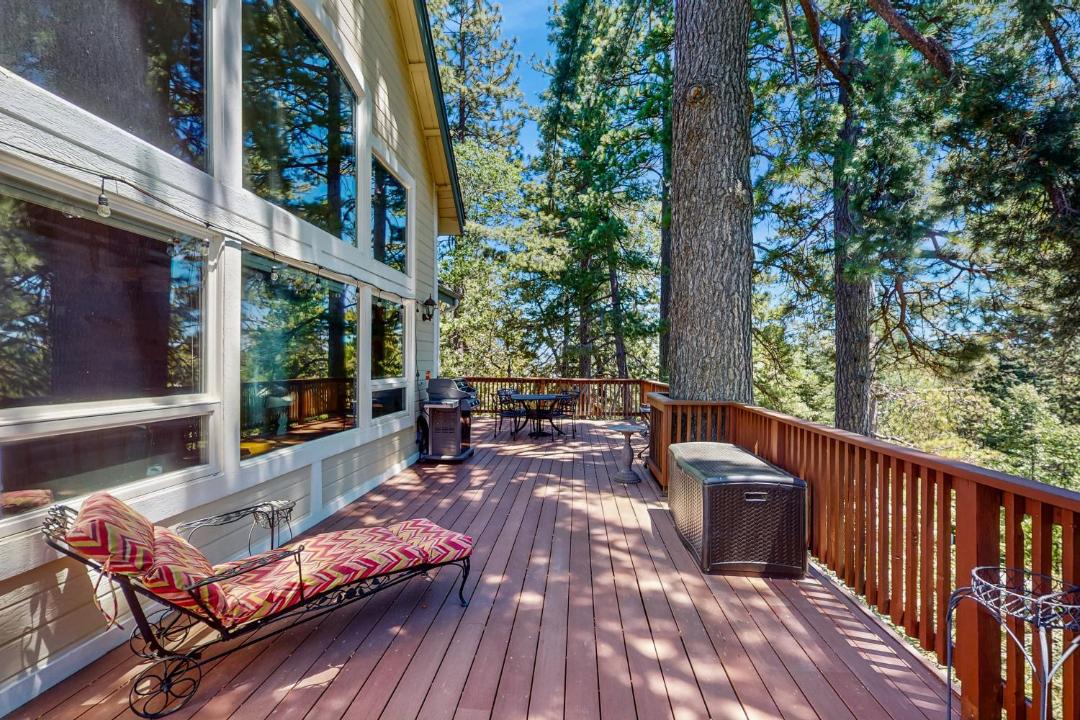 Photo of Patio Balcony in Twin Peaks