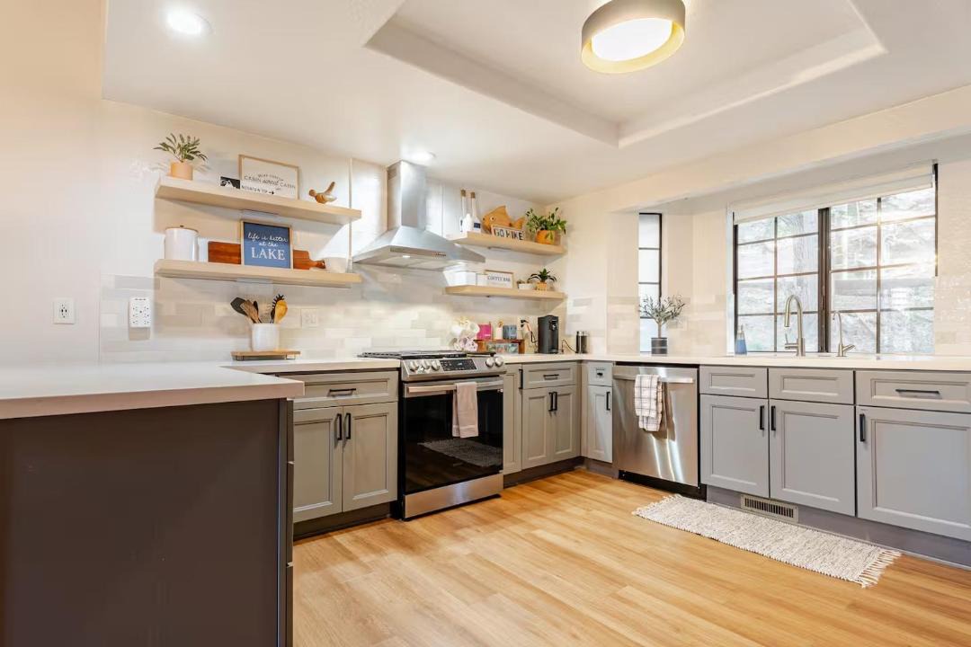 Photo of Kitchen in Crestline