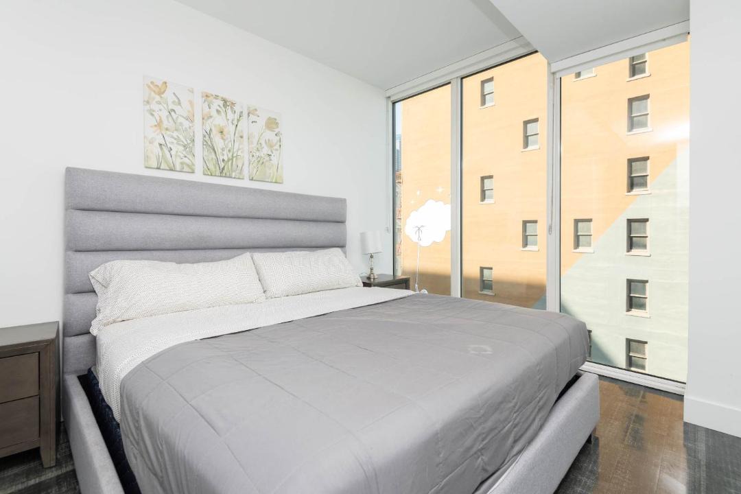 Photo of Bedroom in Downtown Los Angeles