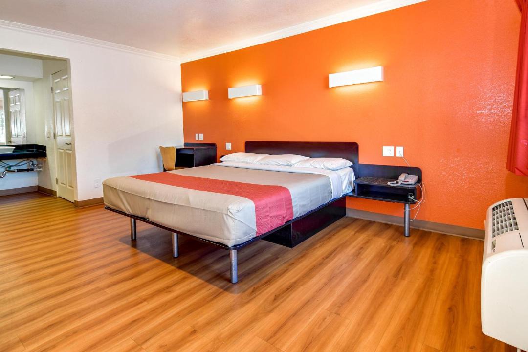 Photo of Bedroom in Garden Grove