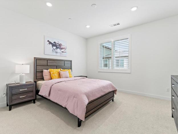 Photo of Bedroom in Irvine