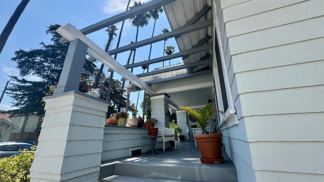 Photo of Patio Balcony in Hollywood