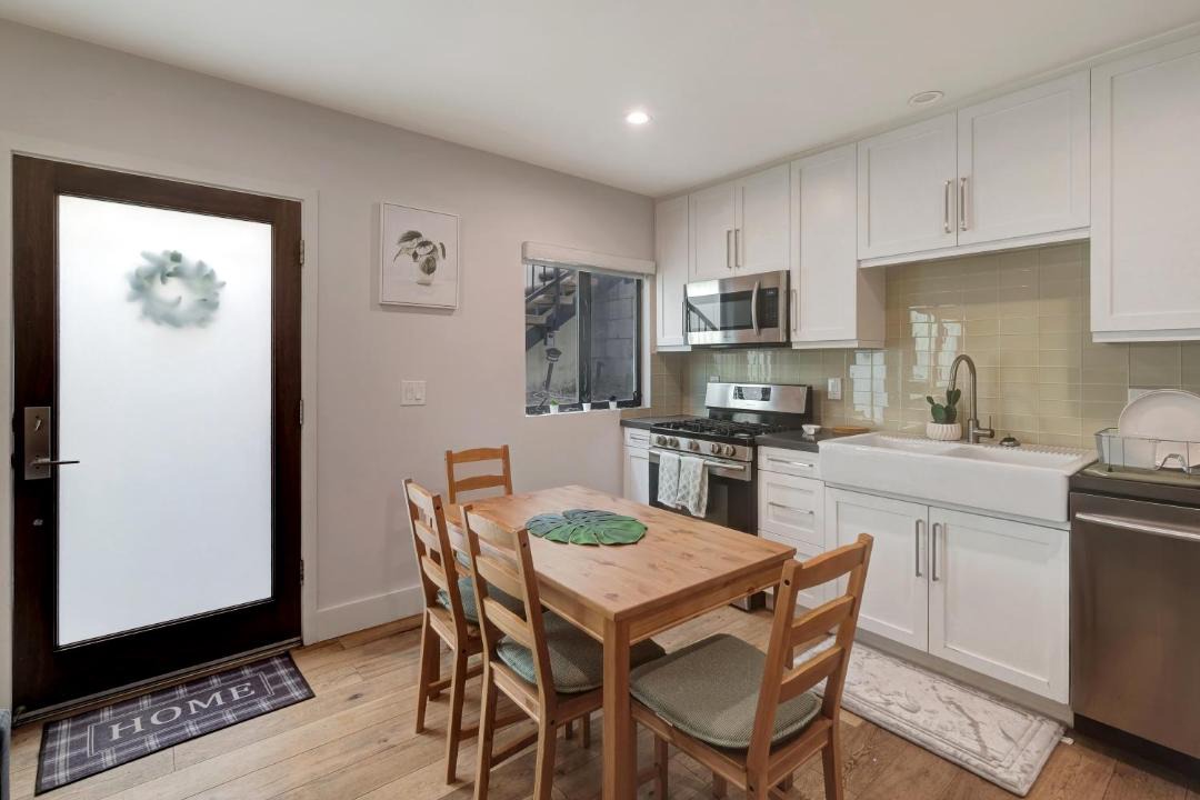 Photo of Kitchen in Hermosa Beach