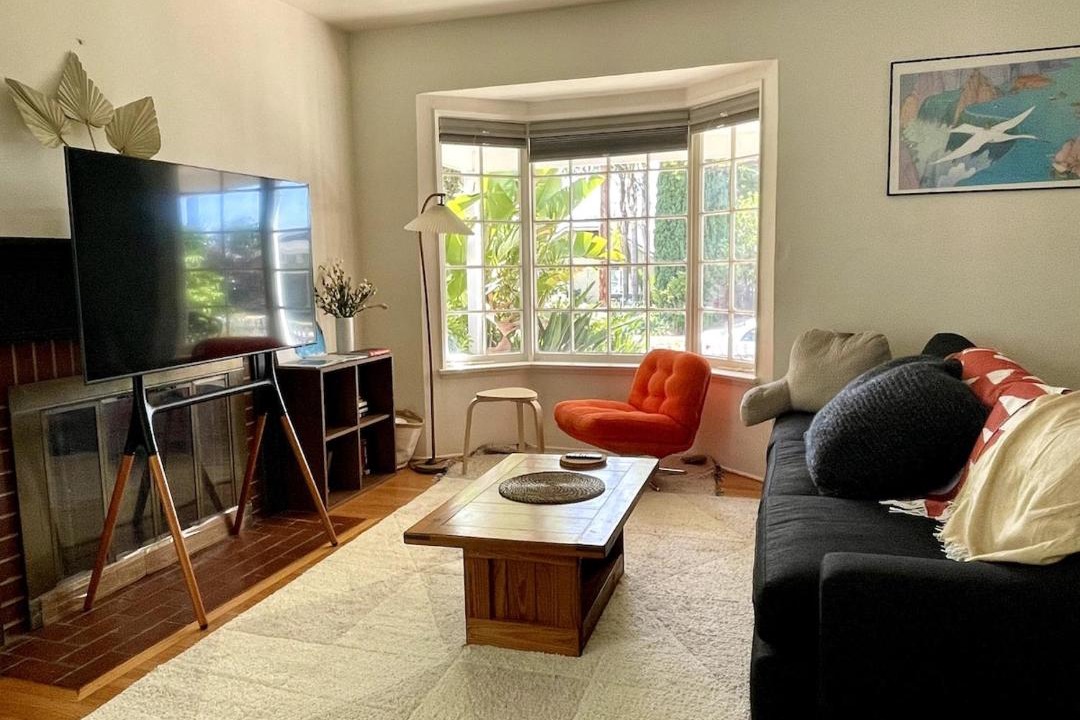 Photo of Livingroom in North Central
