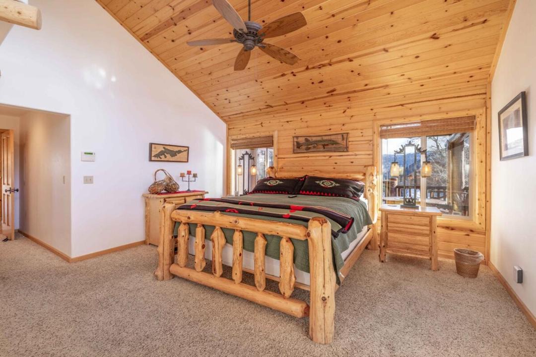 Photo of Bedroom in Castle Glen Estates
