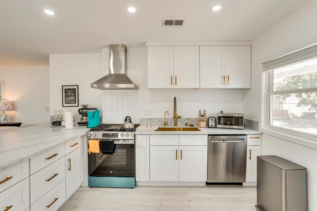 Photo of Kitchen in Midway City