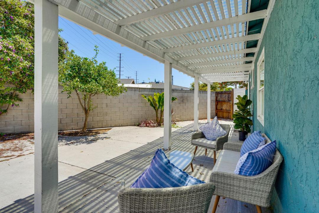 Photo of Patio Balcony in Midway City