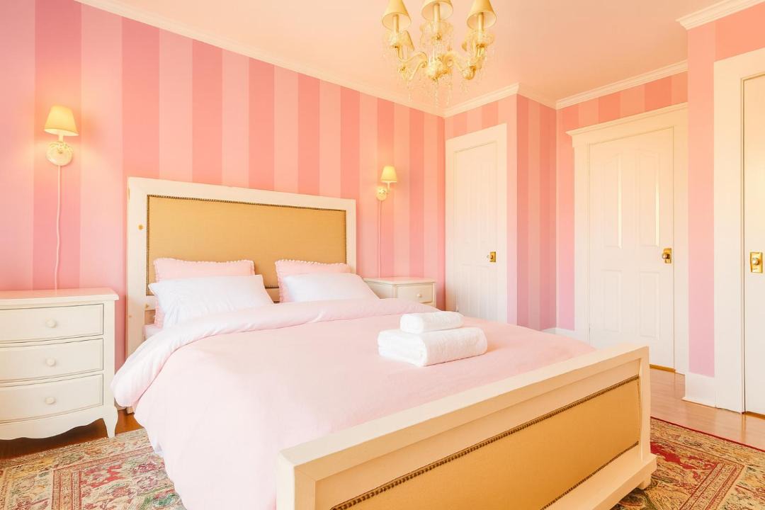 Photo of Bedroom in West Hollywood