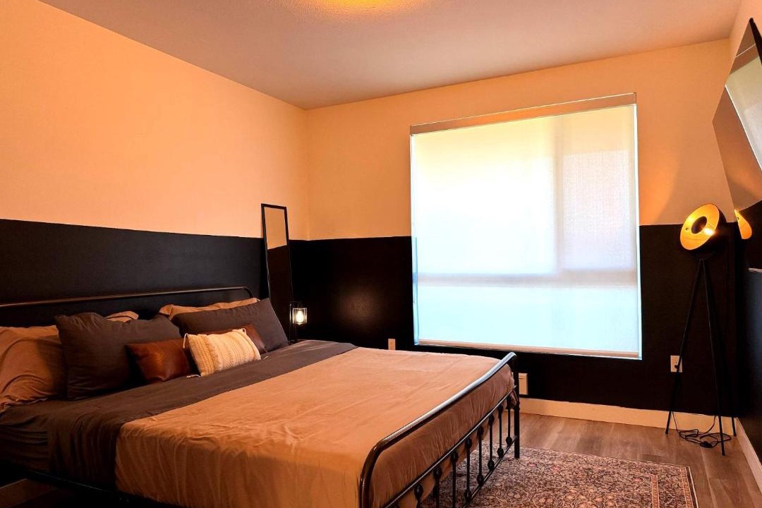 Photo of Bedroom in Lyon Street