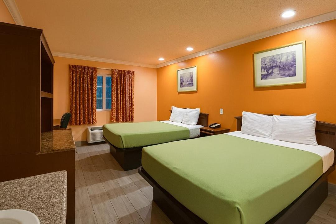 Photo of Bedroom in Corona