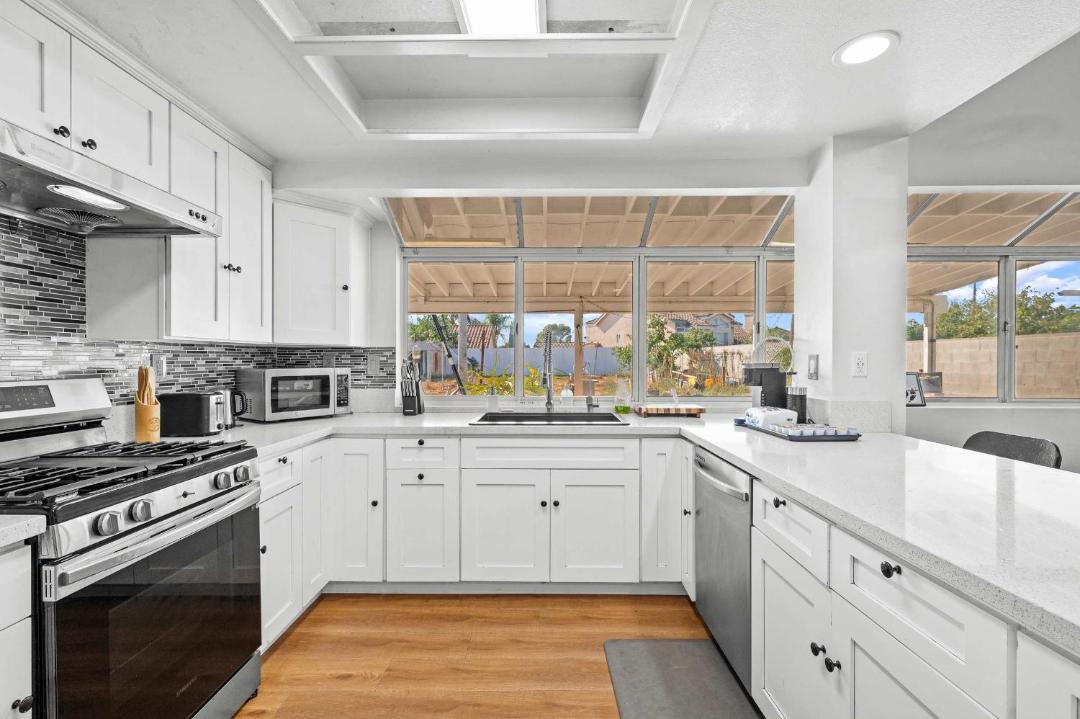 Photo of Kitchen in Valinda