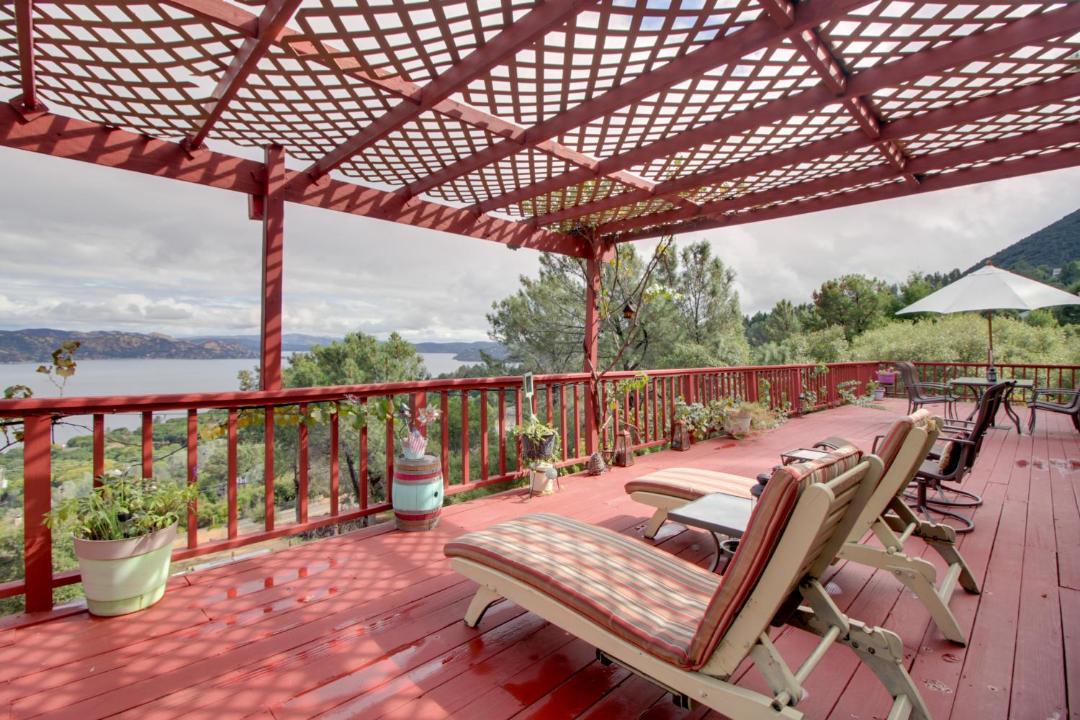 Photo of Patio Balcony in Kelseyville
