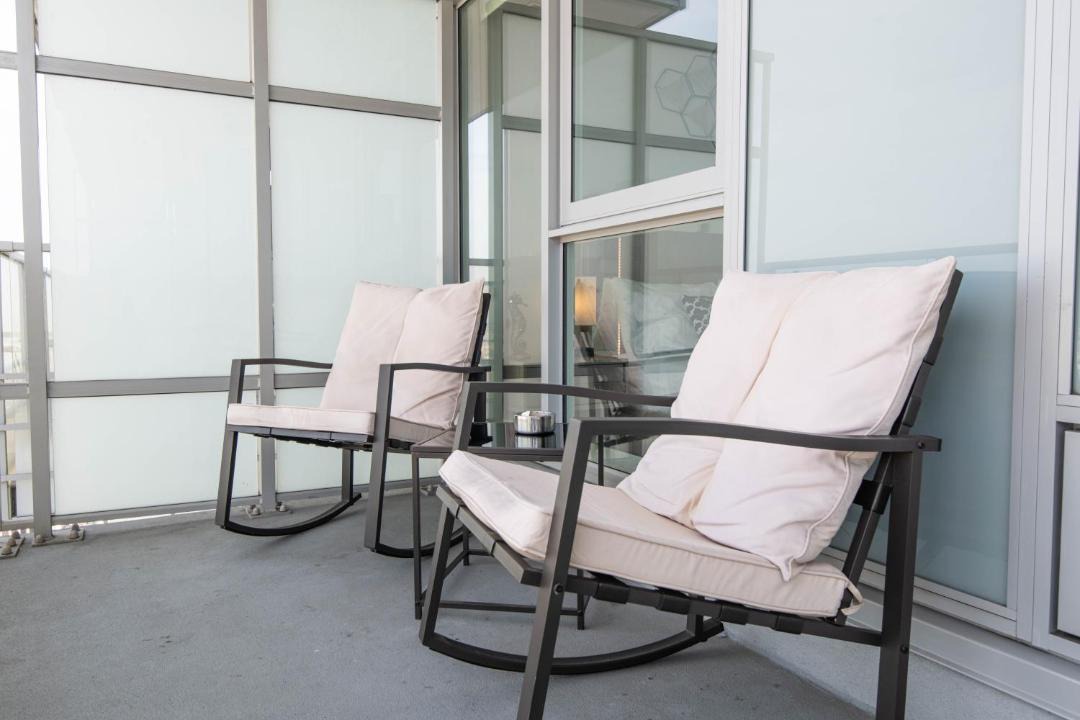 Photo of Patio Balcony in Downtown Burbank