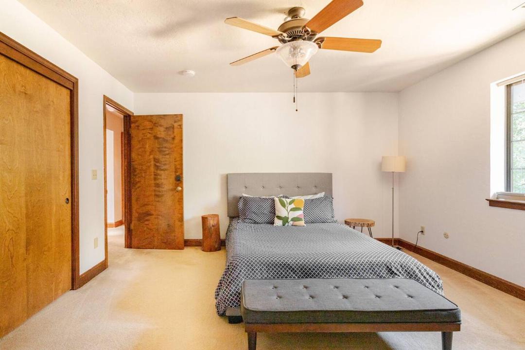 Photo of Bedroom in Angwin