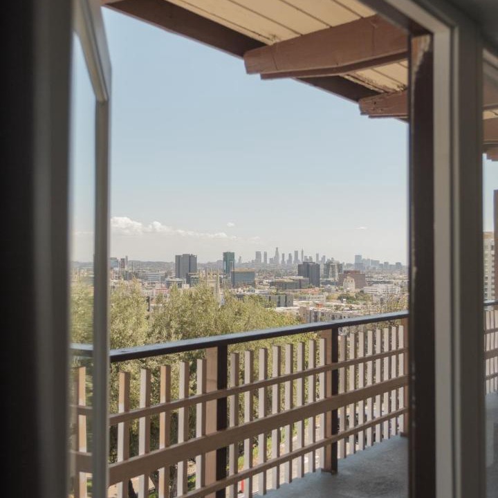 Photo of Patio Balcony in Hollywood Heights