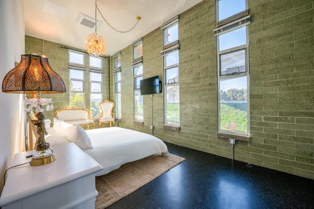 Photo of Bedroom in Logan Heights