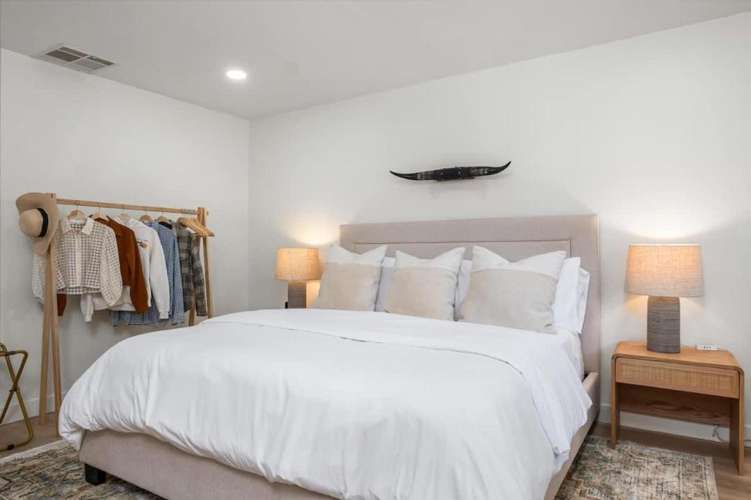 Photo of Bedroom in North Redondo